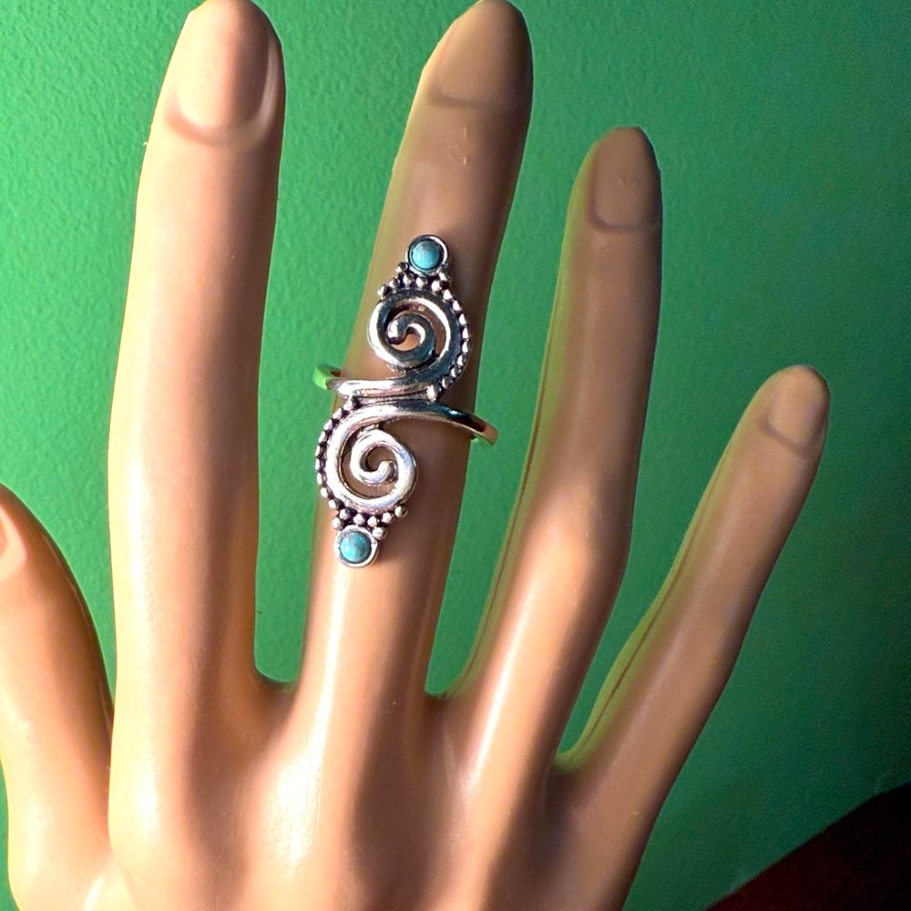 SALE🎁Silver Plated Swirl Ring with Turquoise Accents